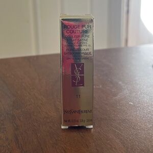 Yves Saint Laurent Rouge Pur Couture Lipstick 11 Rose Carnation